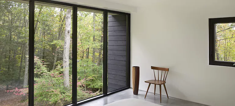 Bulletproof Window Protection Services in St. Johns, ON